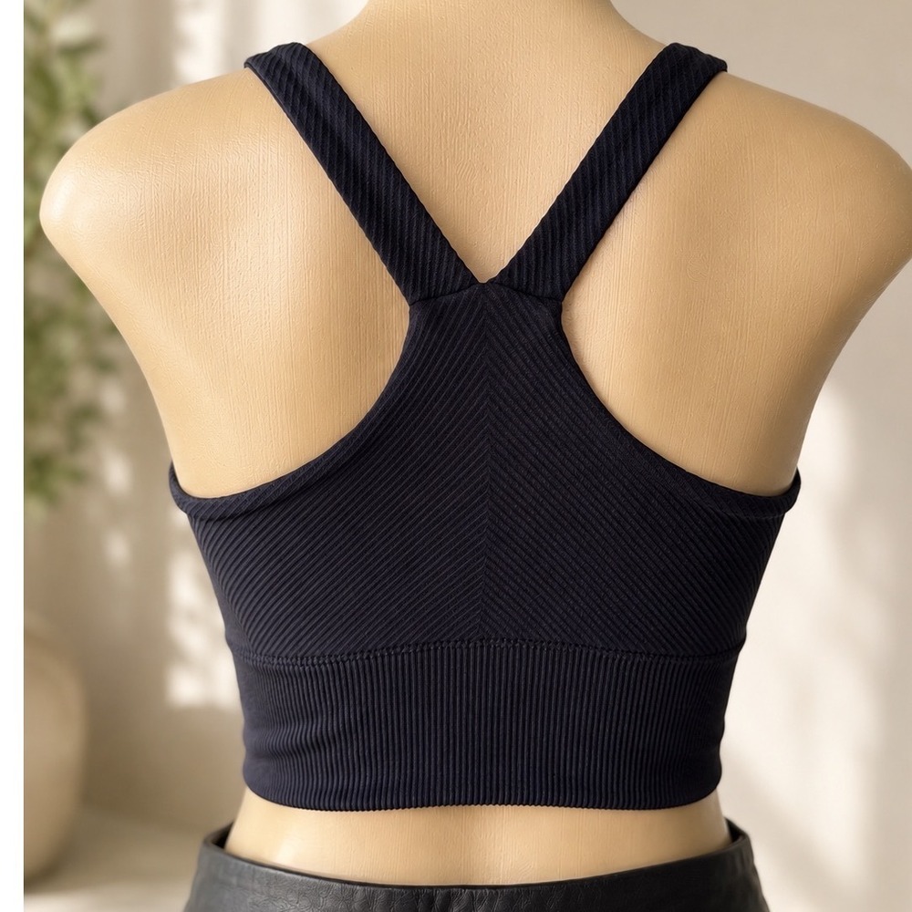 Black Ribbed Longline Sports Bra Racerback Medium Impact M All in Motion - Picture 2 of 3